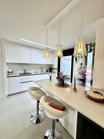 Image No.9-2 Bed Bungalow for sale