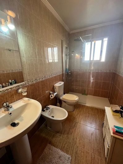 Image No.20-2 Bed Apartment for sale