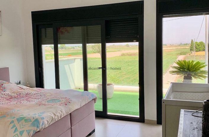 Image No.32-3 Bed Villa for sale