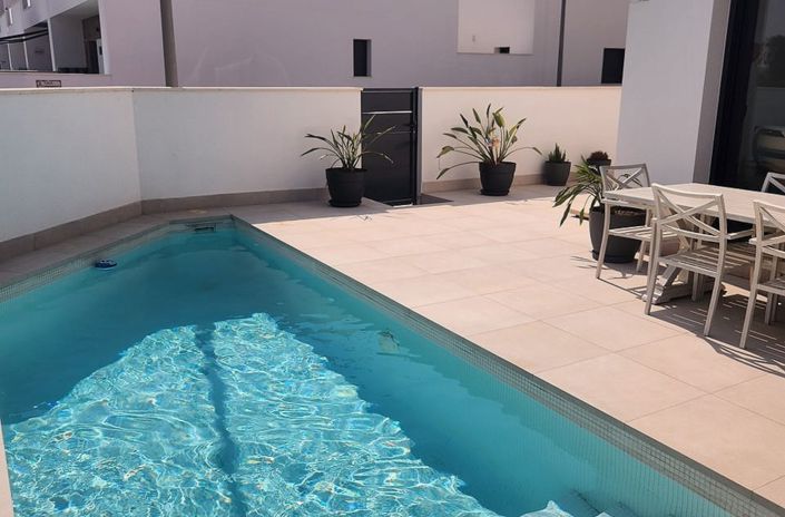 Image No.5-3 Bed Villa for sale