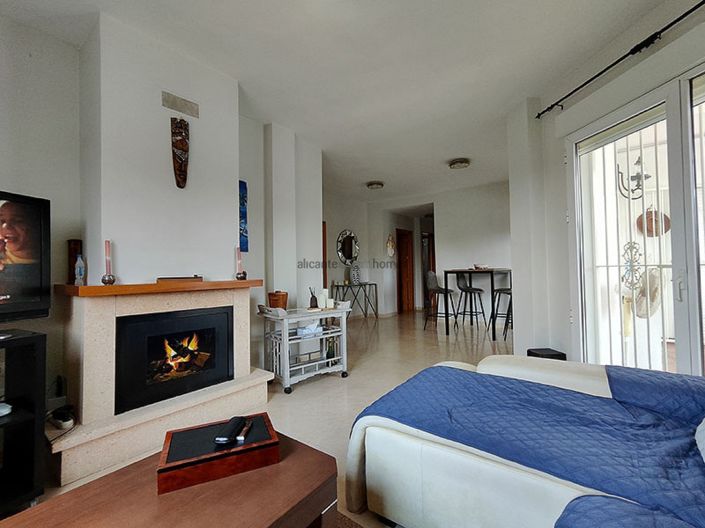 Image No.17-3 Bed Villa for sale