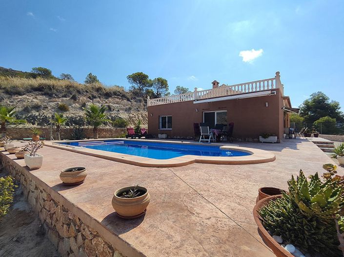 Image No.3-4 Bed Villa for sale