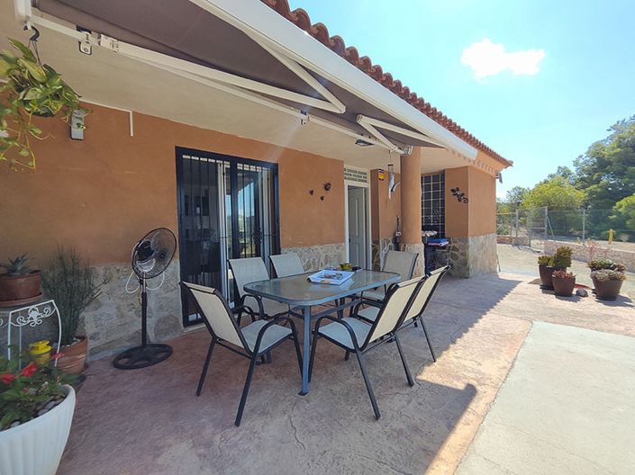 Image No.6-4 Bed Villa for sale