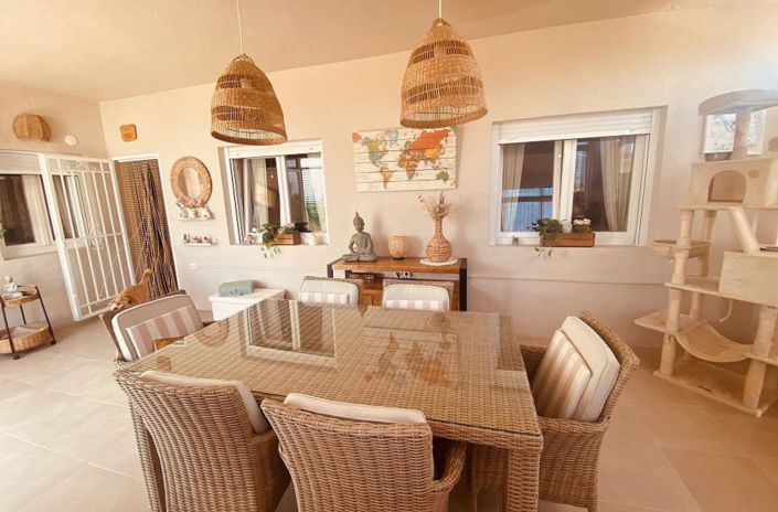 Image No.18-4 Bed Villa for sale