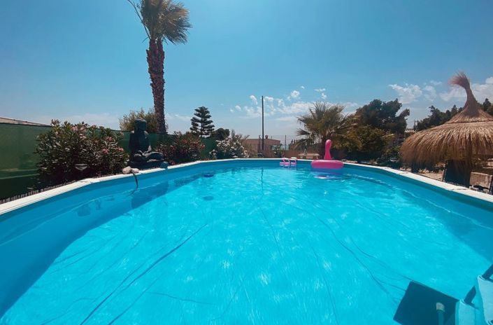 Image No.2-4 Bed Villa for sale