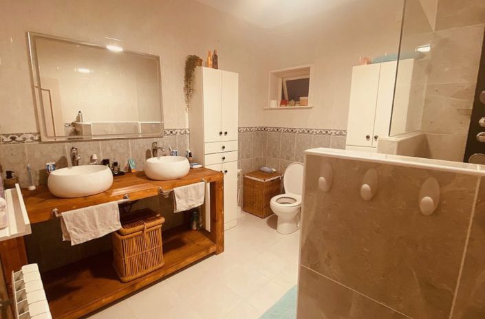 Image No.24-4 Bed Villa for sale