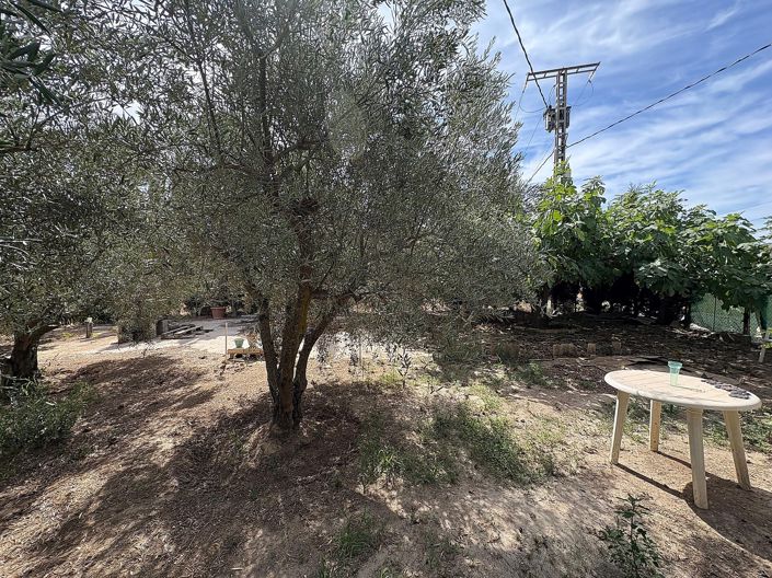 Image No.30-6 Bed Semi-Detached for sale