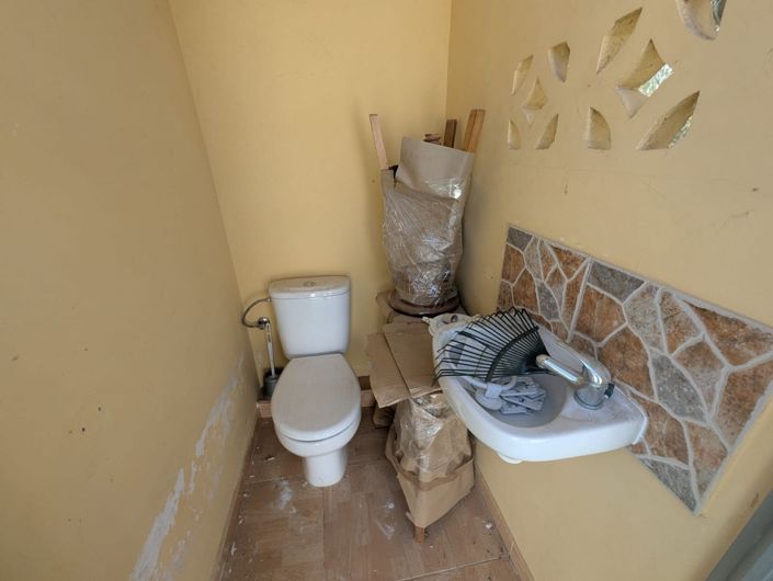 Image No.32-3 Bed Country House for sale