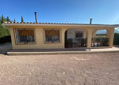 Villa de 5 chambres à vendre à Sax