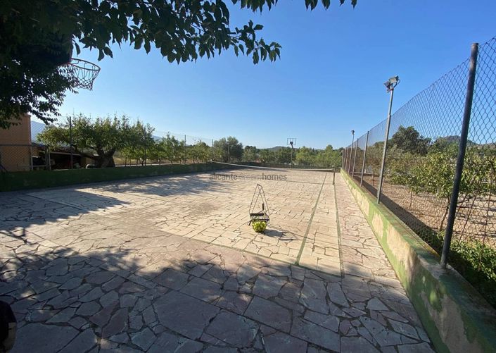 Image No.17-5 Bed Villa for sale