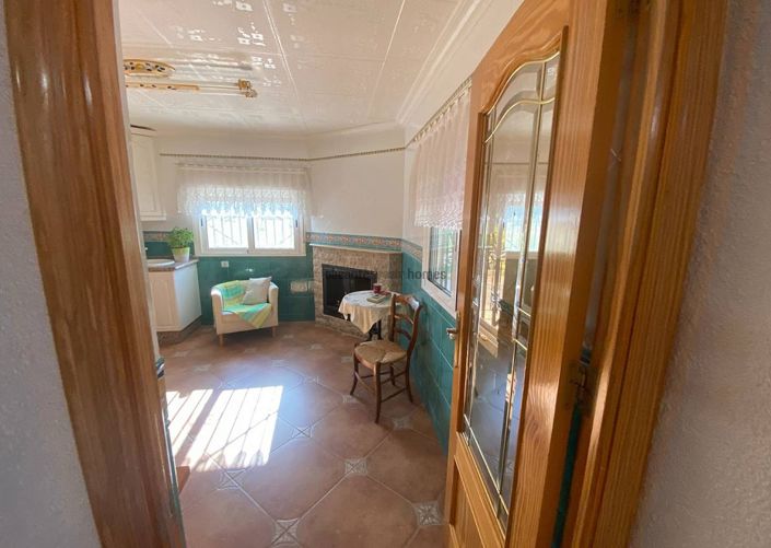 Image No.47-5 Bed Villa for sale