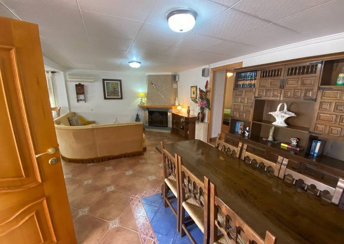 Image No.7-Villa de 5 chambres à vendre à Sax