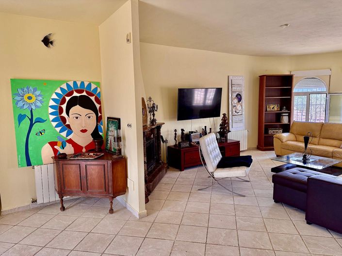 Image No.3-3 Bed Villa for sale