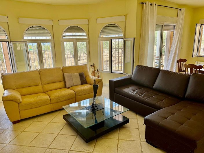 Image No.5-3 Bed Villa for sale