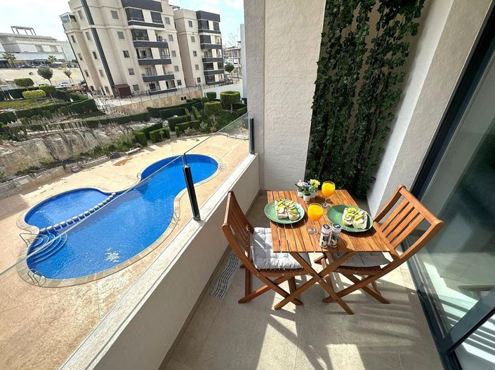 Image No.1-2 Bed Apartment for sale