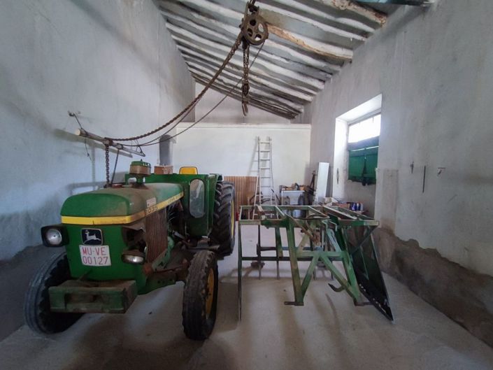 Image No.17-6 Bed Country House for sale