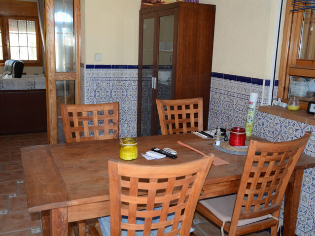 Image No.18-6 Bed Villa for sale