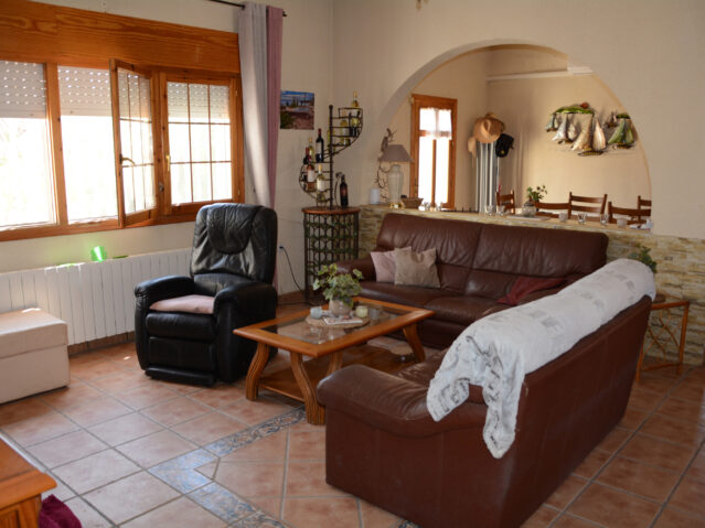 Image No.20-6 Bed Villa for sale