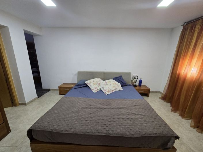 Image No.28-4 Bed Villa for sale