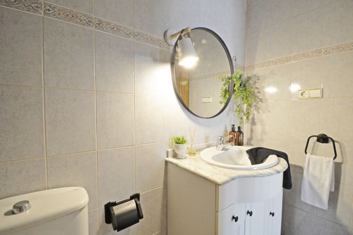 Image No.23-Maison de ville de 4 chambres à vendre à Sax