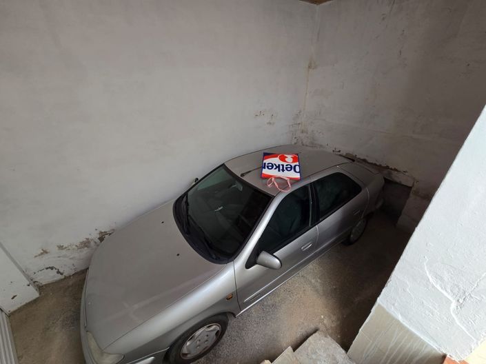 Image No.22-5 Bed Townhouse for sale