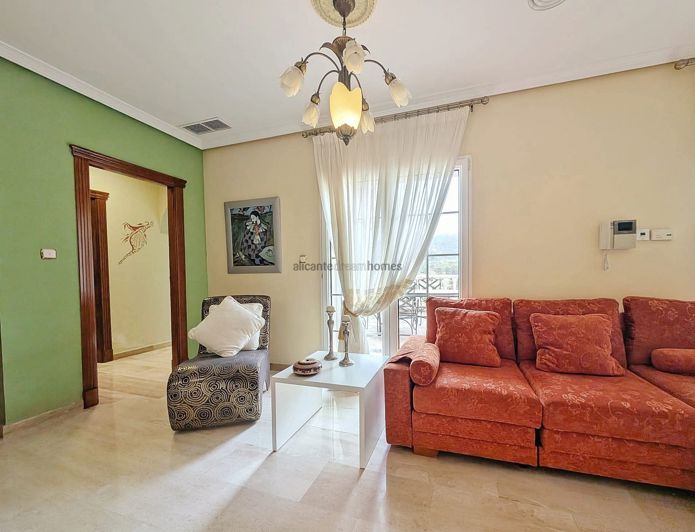 Image No.39-8 Bed Country House for sale