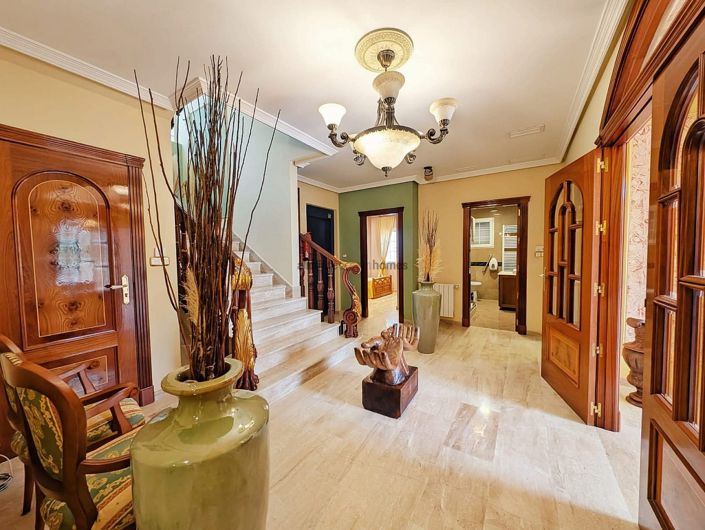 Image No.50-8 Bed Country House for sale