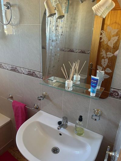 Image No.18-2 Bed Apartment for sale