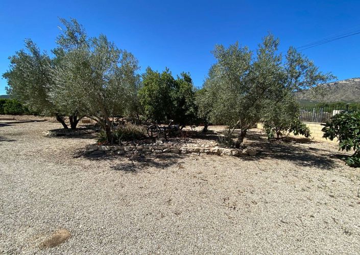 Image No.19-3 Bed Villa for sale