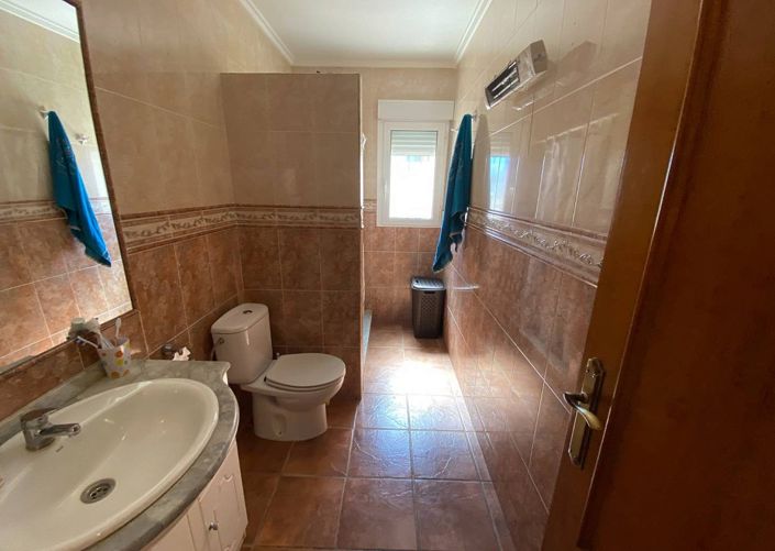 Image No.45-3 Bed Villa for sale