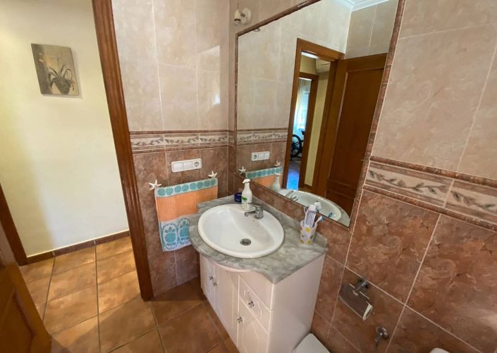 Image No.47-3 Bed Villa for sale