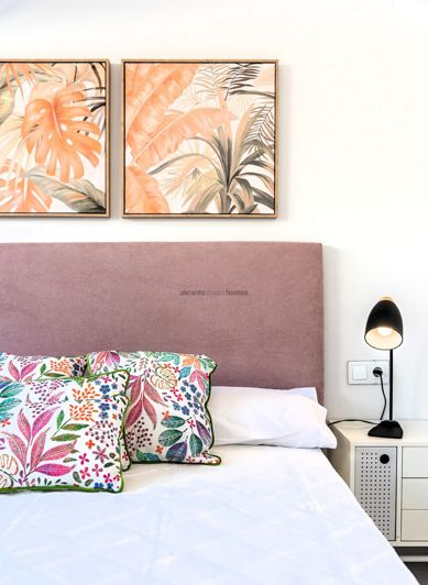 Image No.19-2 Bed Bungalow for sale