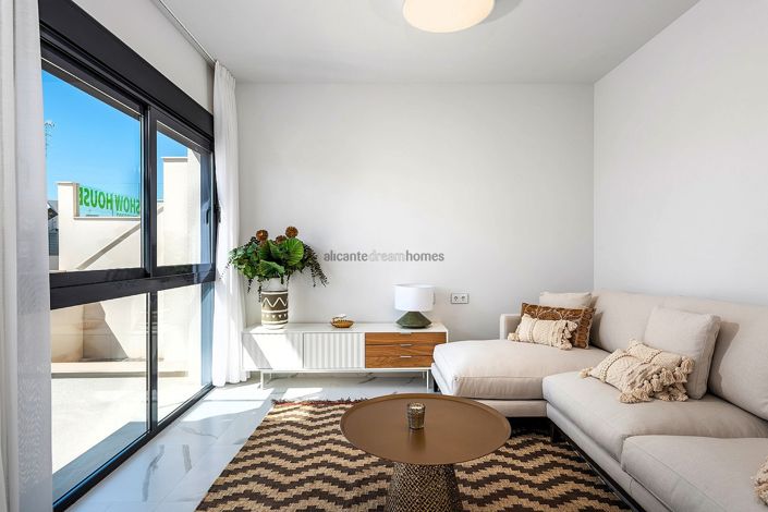 Image No.7-2 Bed Bungalow for sale