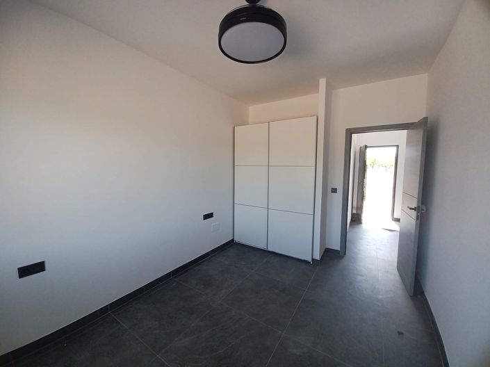 Image No.6-1 Bed Villa for sale