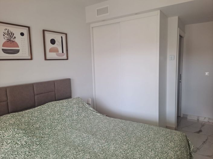 Image No.9-2 Bed Apartment for sale