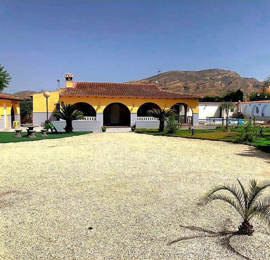 Image No.1-Maison de campagne de 4 chambres à vendre à Monforte del Cid