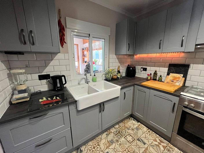 Image No.14-3 Bed Country House for sale