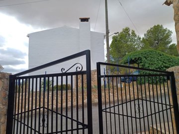 wwhatsapp-image-2025-10-01-at-121119-10-