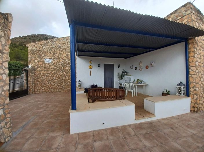 Image No.16-3 Bed Country House for sale