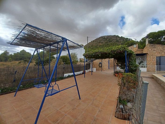 Image No.21-3 Bed Country House for sale