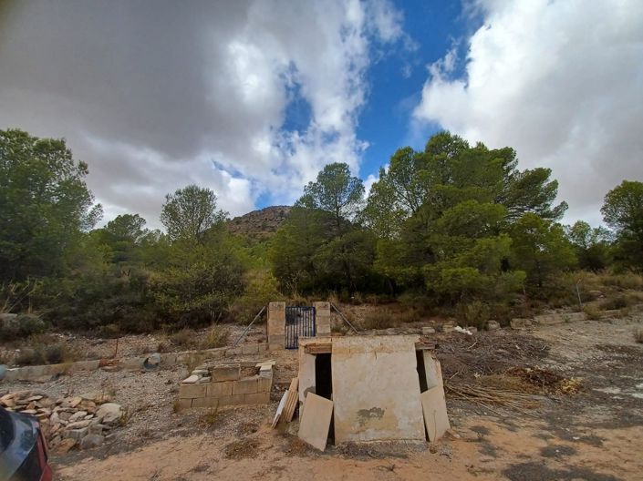 Image No.31-3 Bed Country House for sale