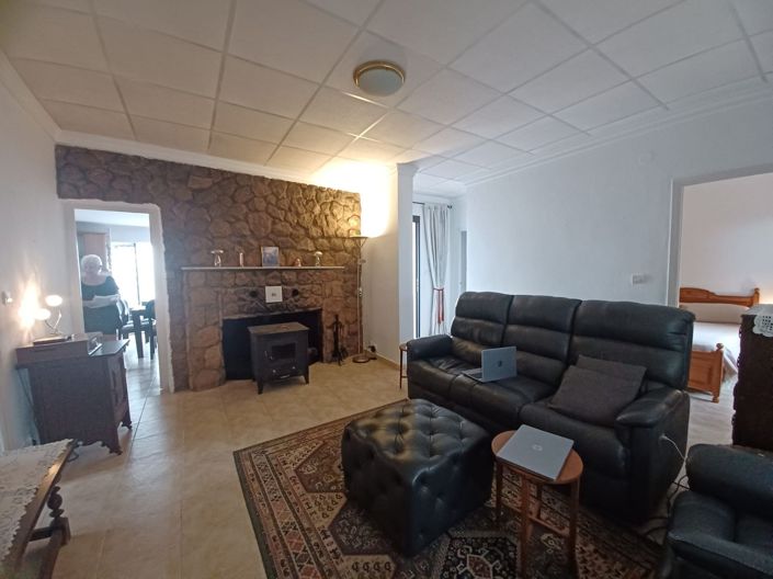 Image No.34-3 Bed Country House for sale