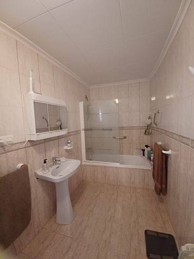 Image No.49-3 Bed Country House for sale