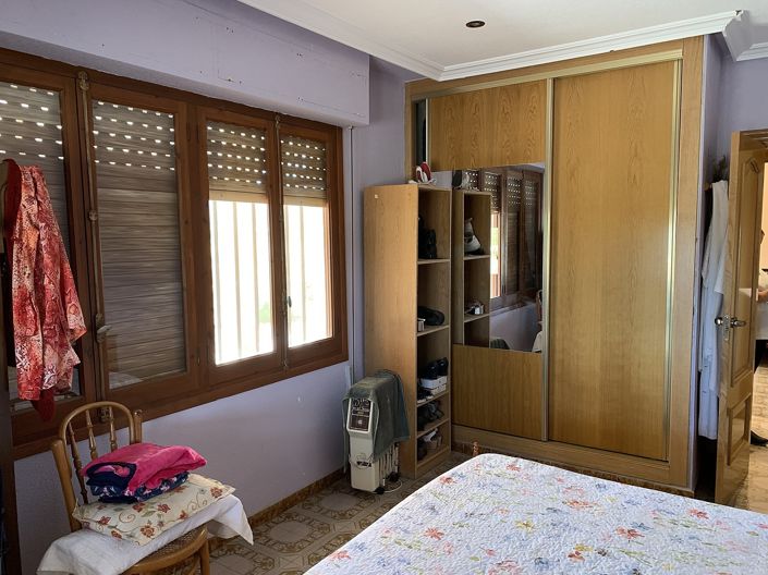 Image No.32-4 Bed Villa for sale