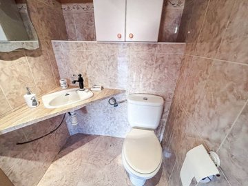 wbfjmhggqwy0u7bh32f2t