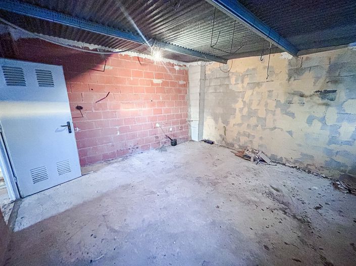 Image No.38-3 Bed Villa for sale