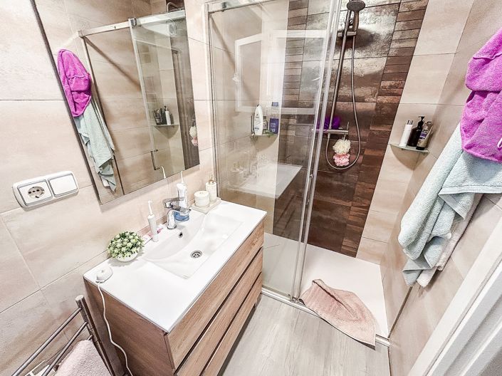 Image No.26-3 Bed Villa for sale