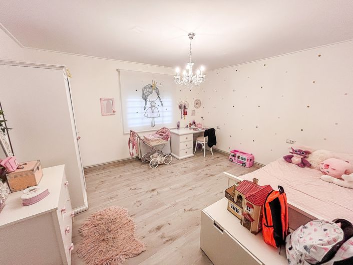 Image No.30-3 Bed Villa for sale