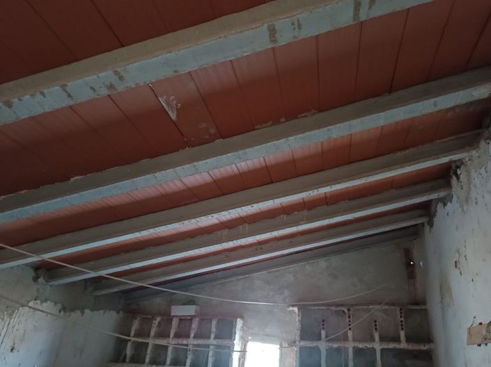 Image No.22-6 Bed Country House for sale