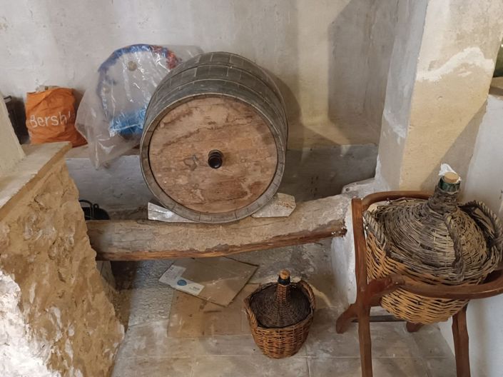 Image No.24-6 Bed Country House for sale